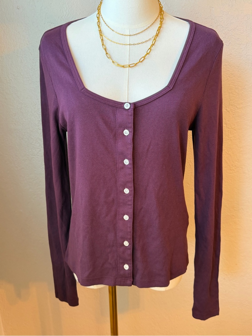 228~New! American Giant Ribbed Cropped Long-Sleeve Button Front Top - Plum